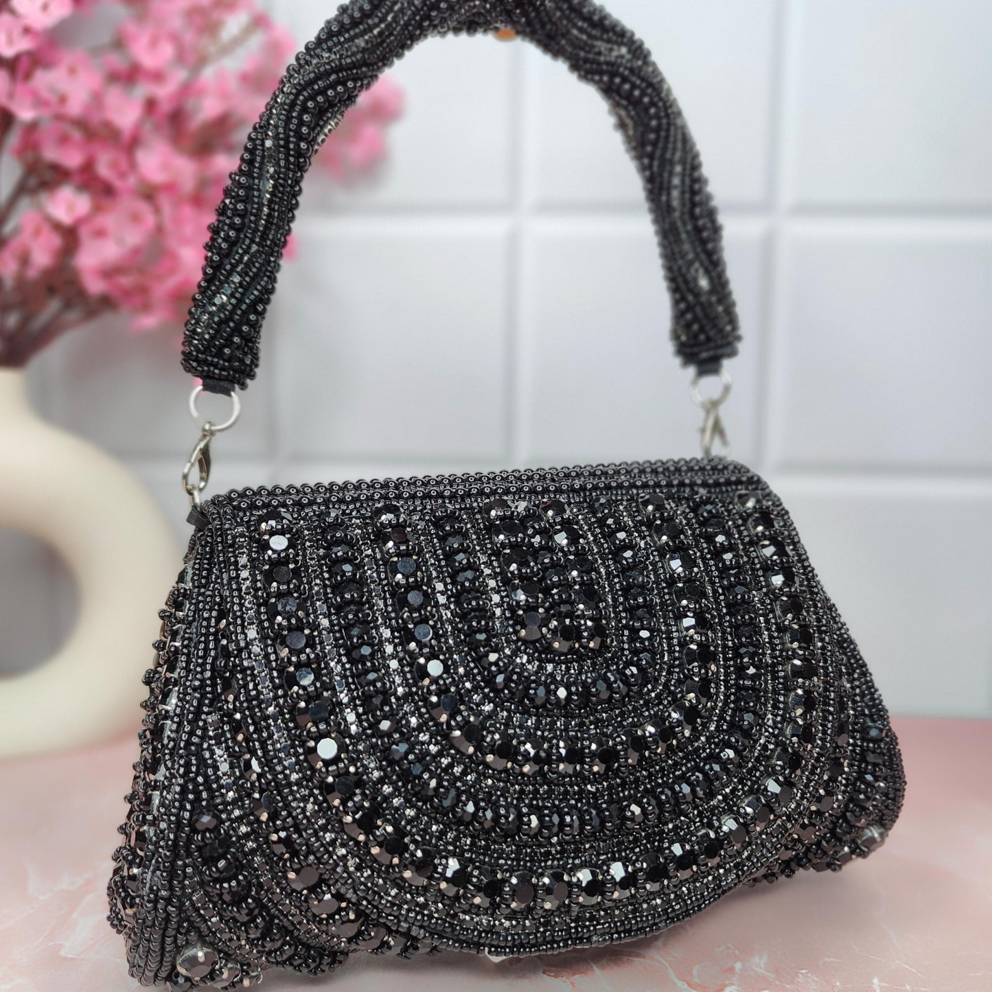 Raunaq Luxe Clutch