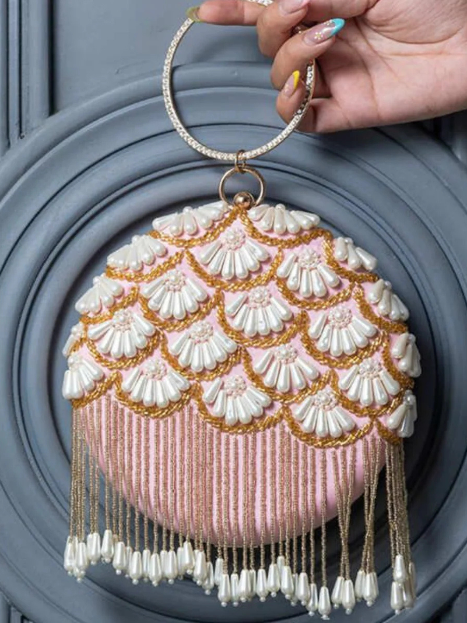 Noor Jharokha Clutch