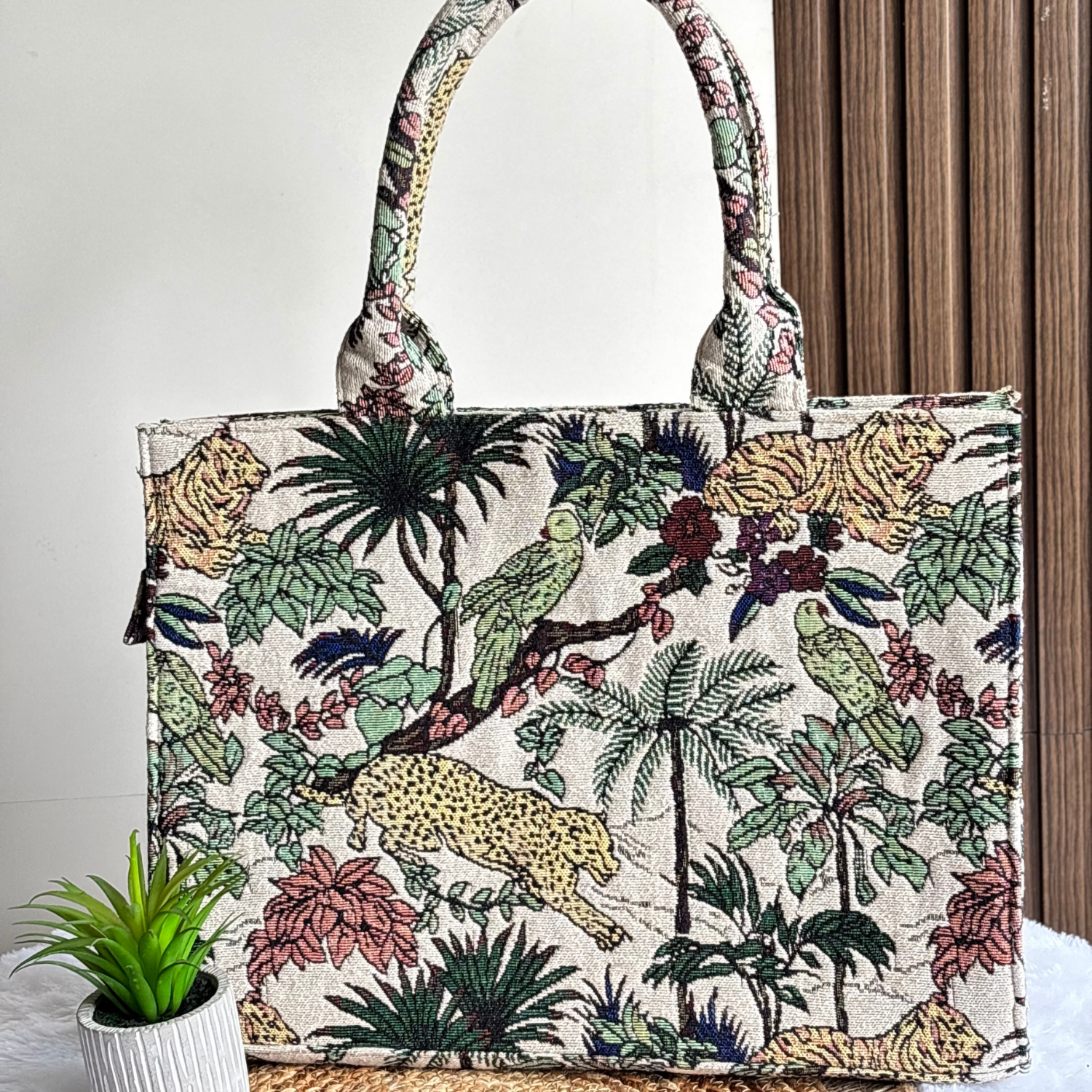 Botanic Safari Large Tote