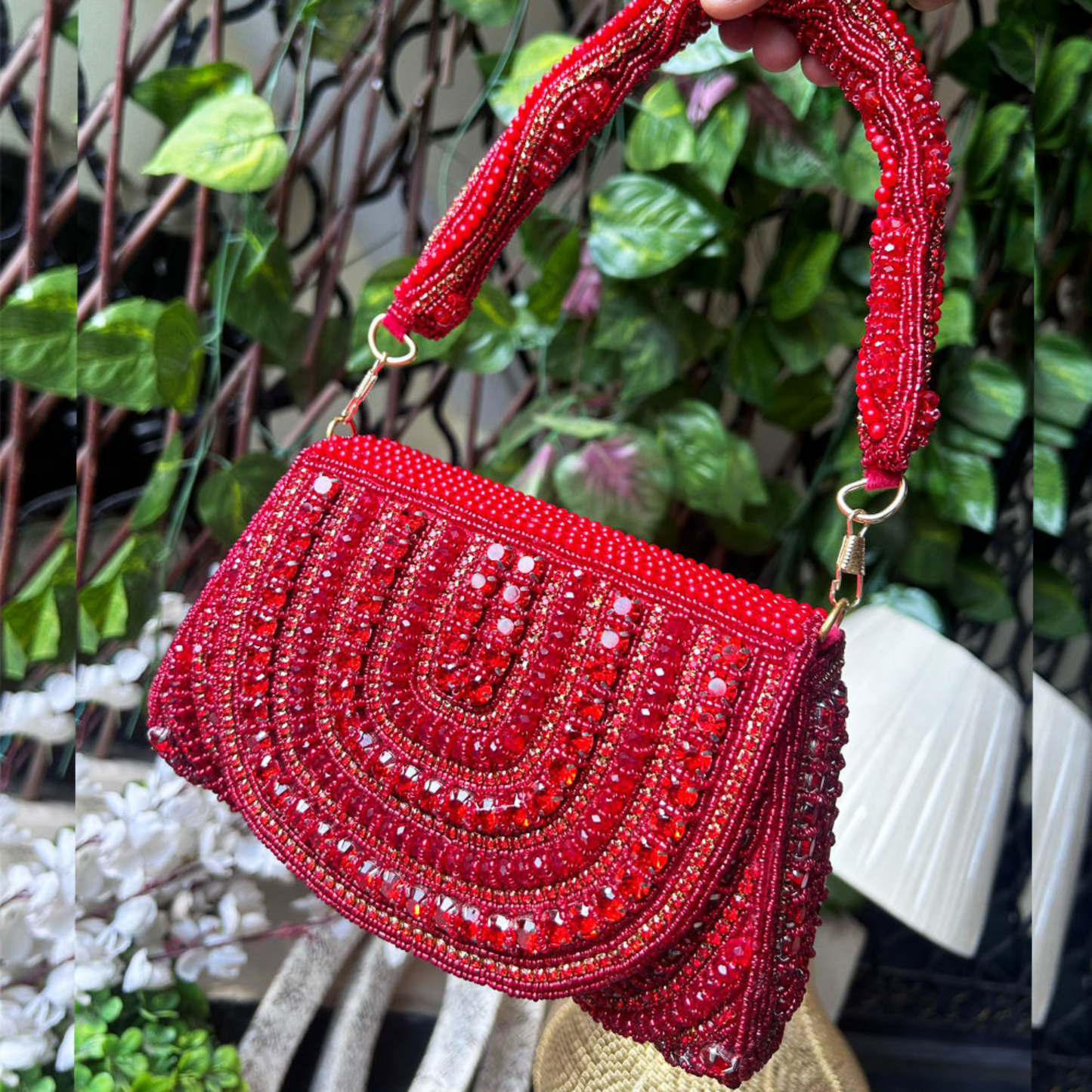 Raunaq Luxe Clutch