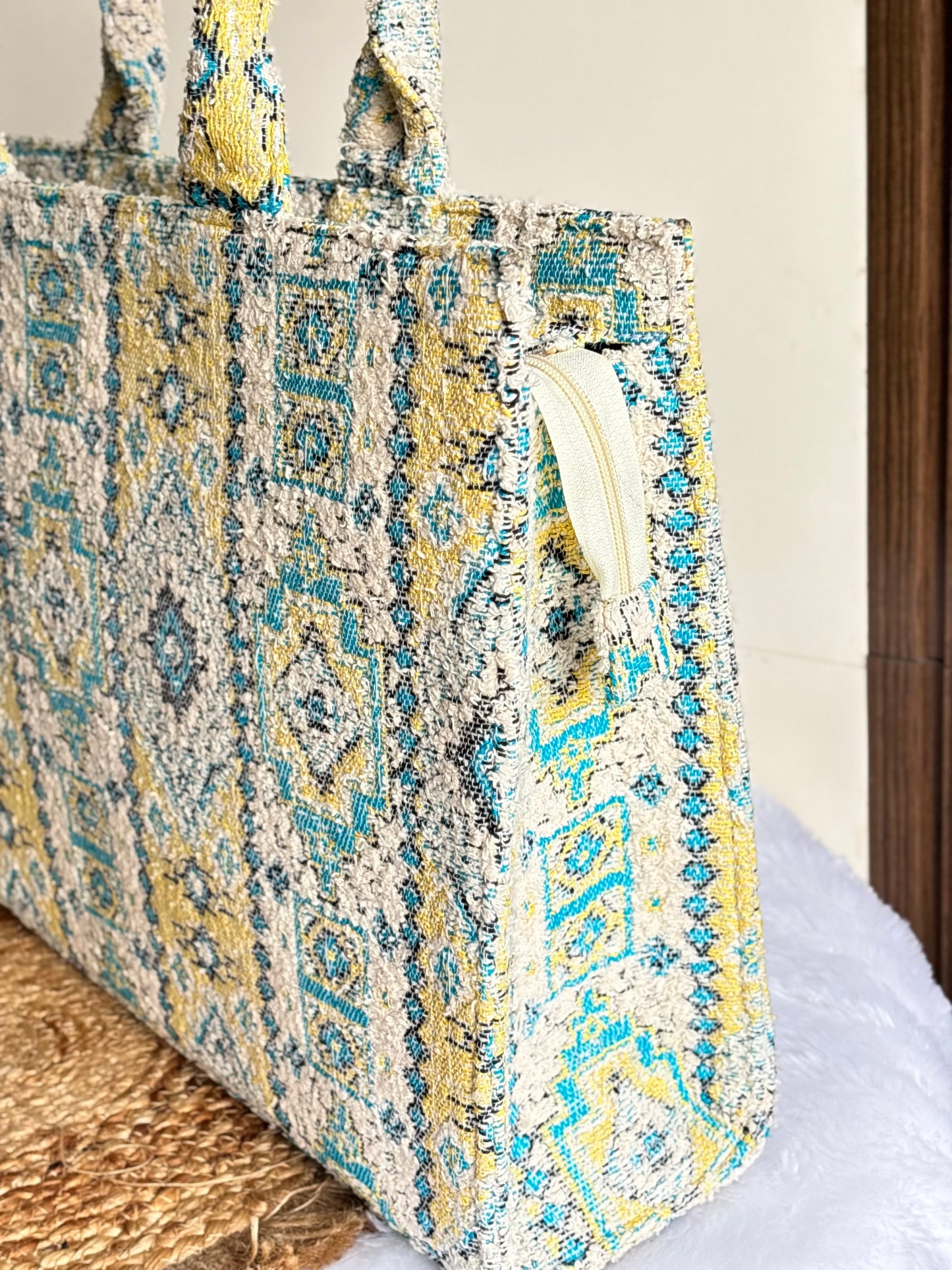 Stylish looking Large Tote Bag