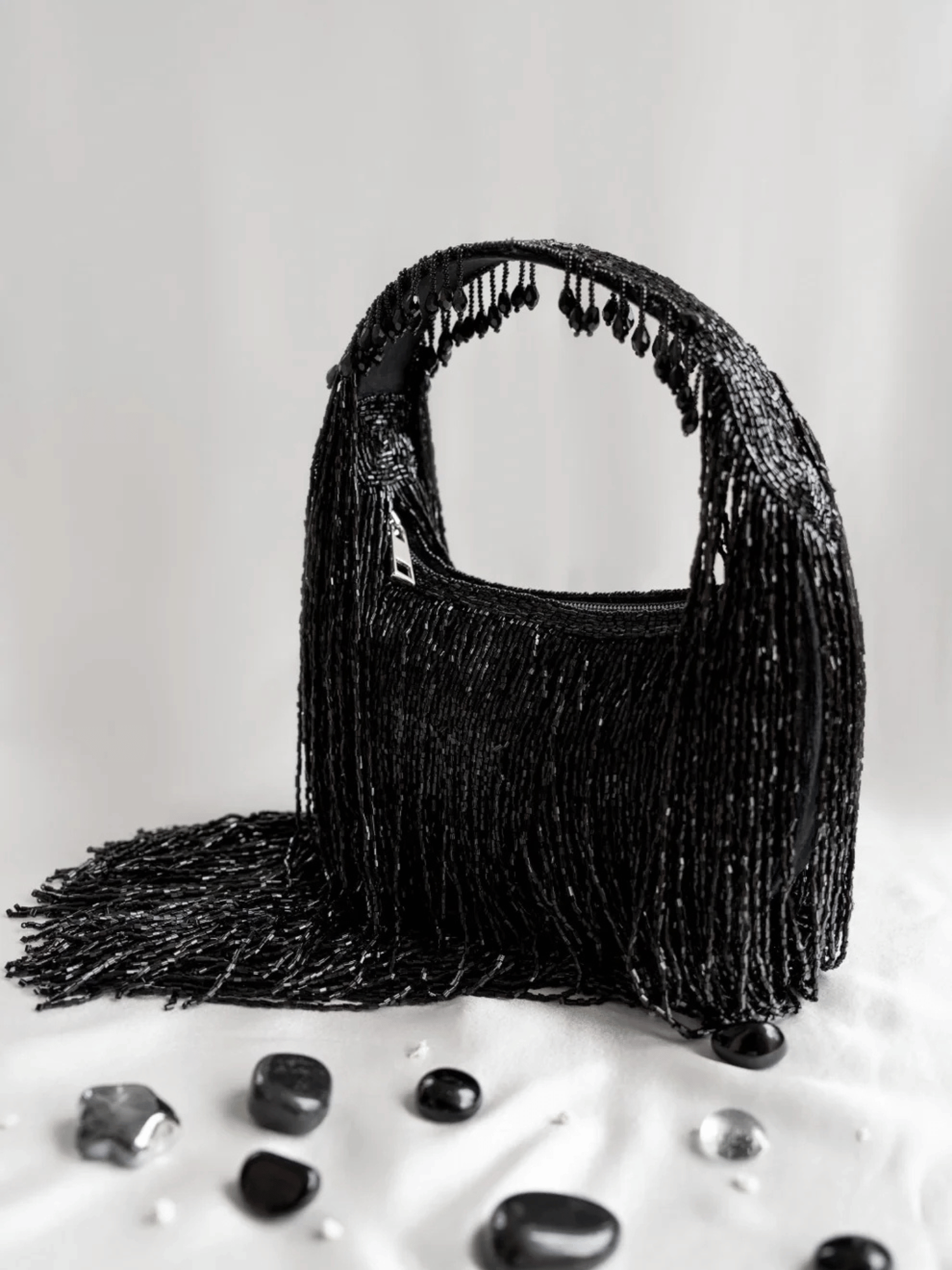Noir Tassel Royale