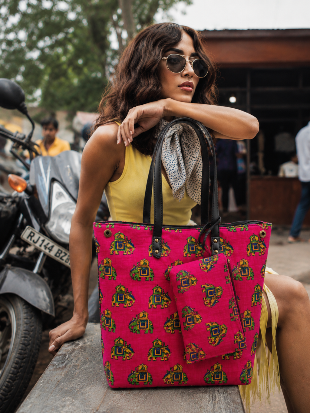 Royal Elephant Everyday Tote