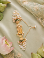 Emerald Lotus Pearl Jhaalar Watch