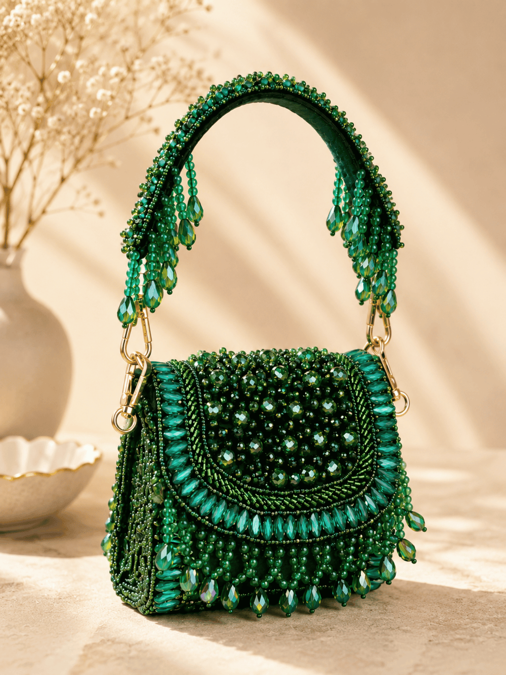 Pearl Noor Mini Clutch