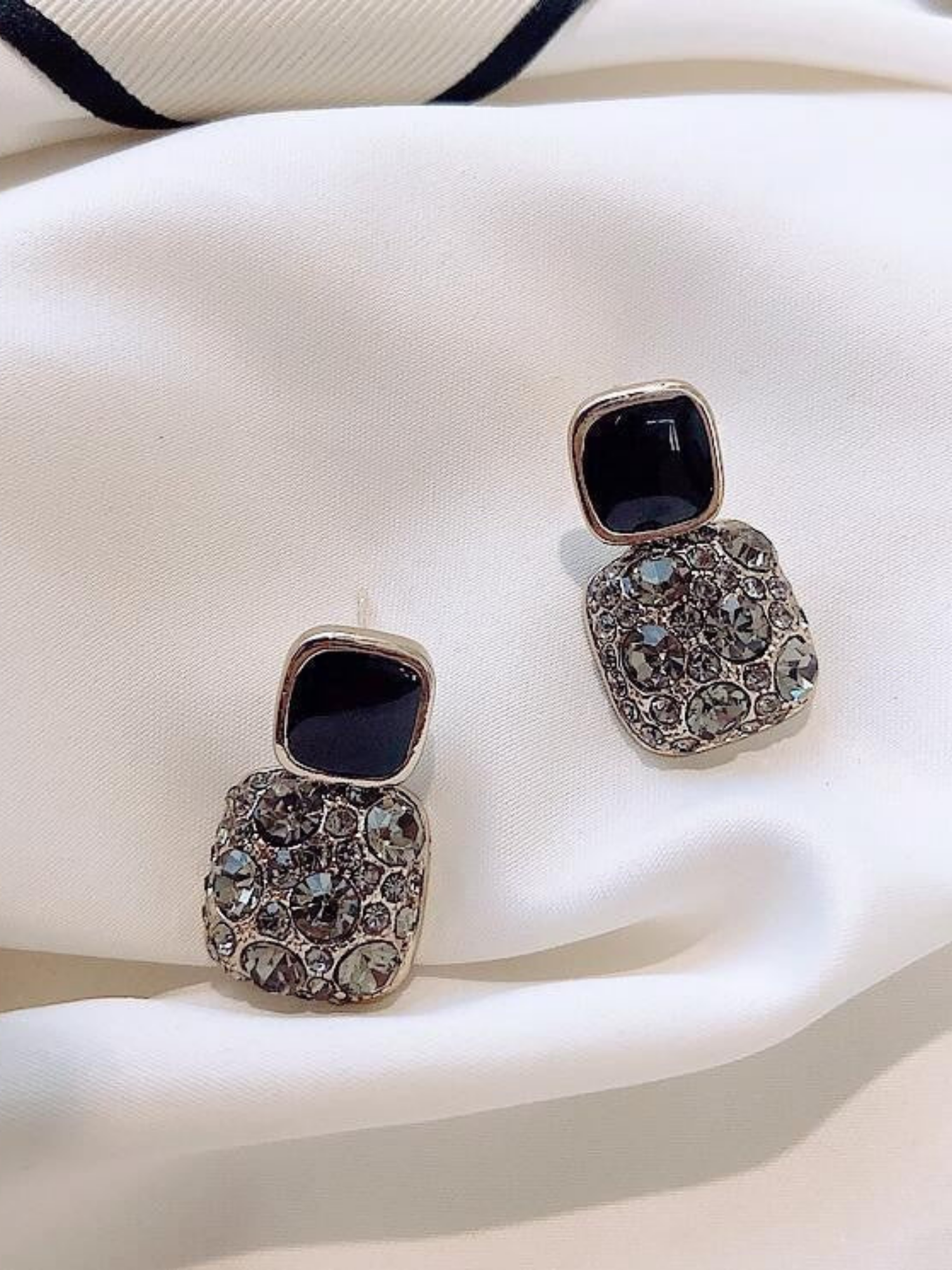 Midnight Glint Earrings