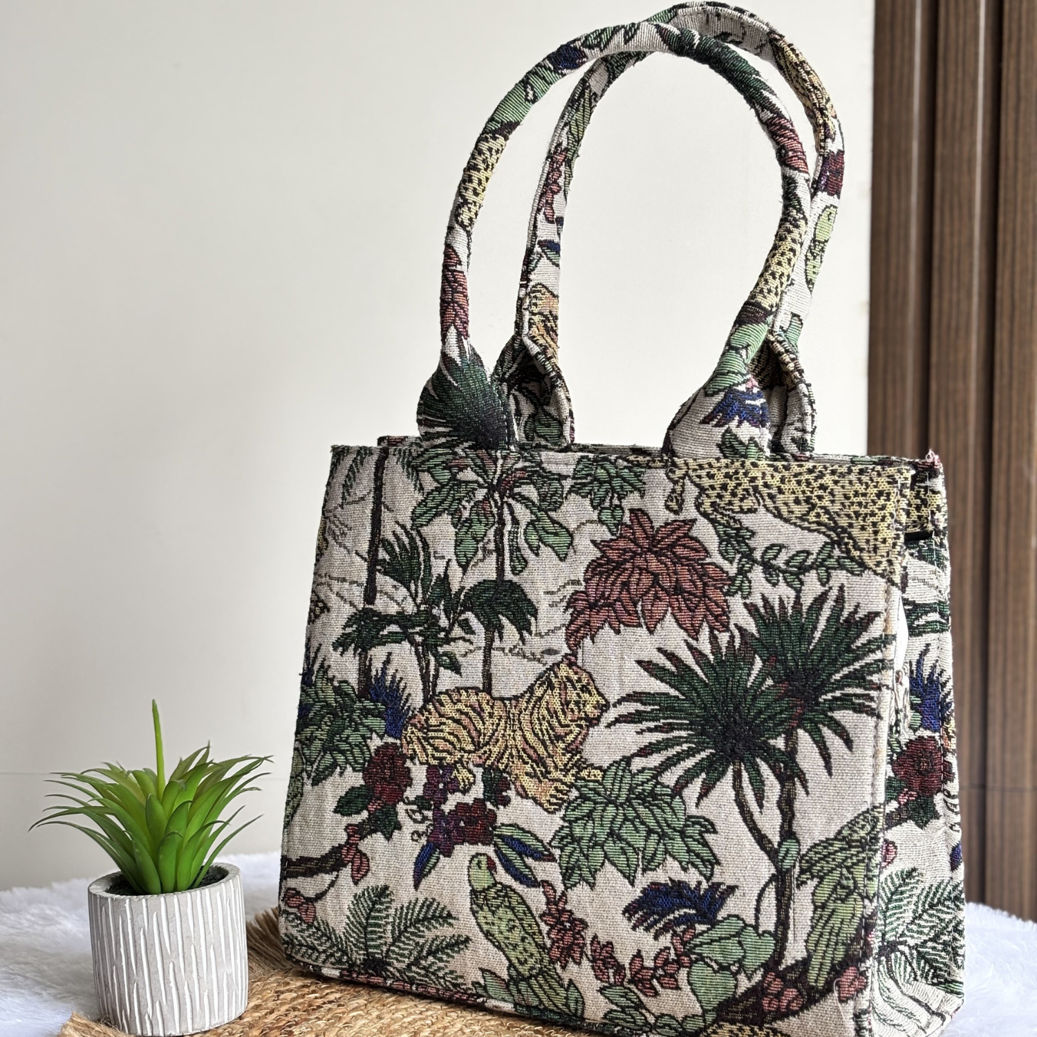 Botanic Safari Tote