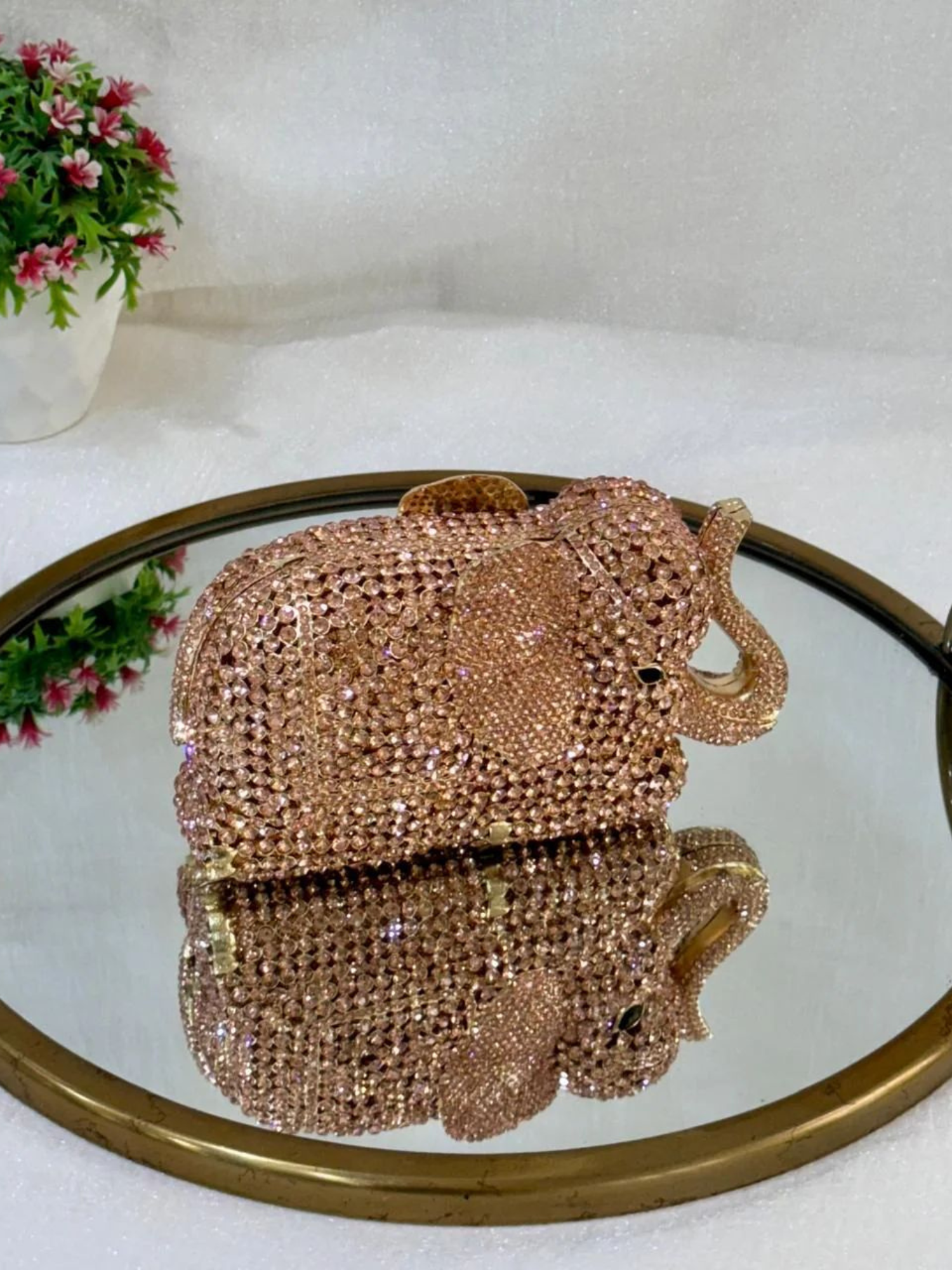 Gajraaj Sparkle Clutch