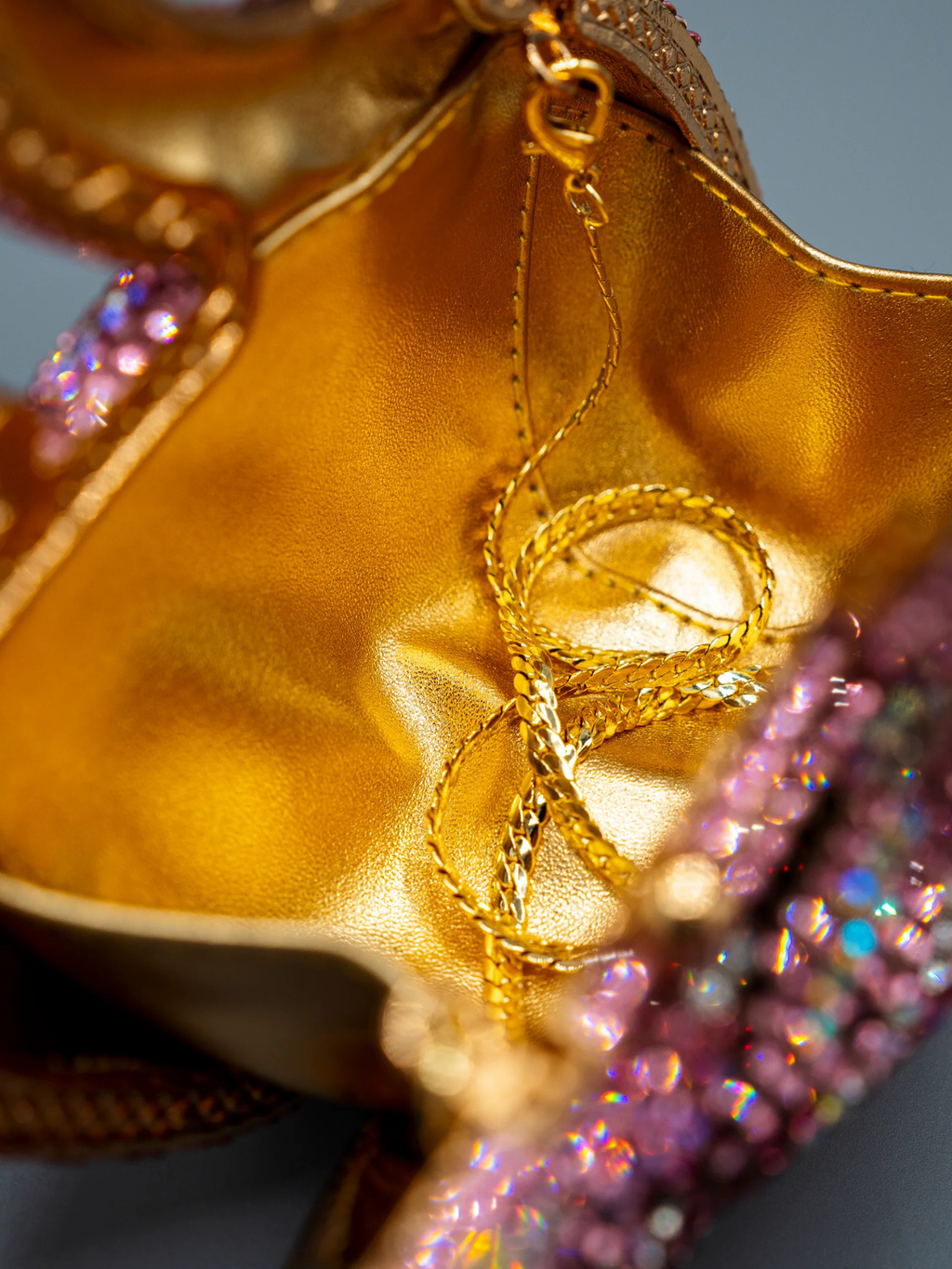 Rosé Swan Crystal Clutch