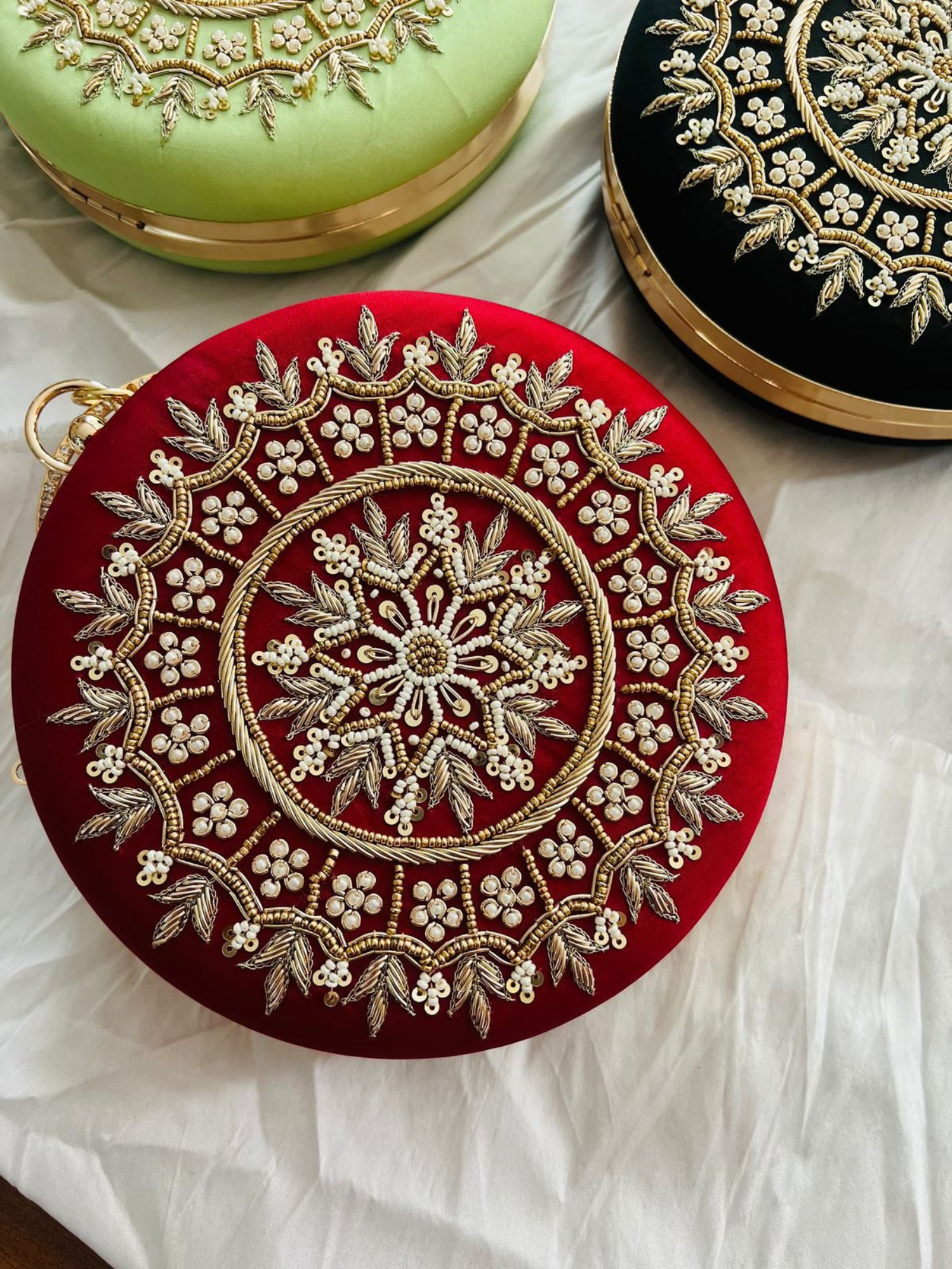Noor Mandala Round Clutch