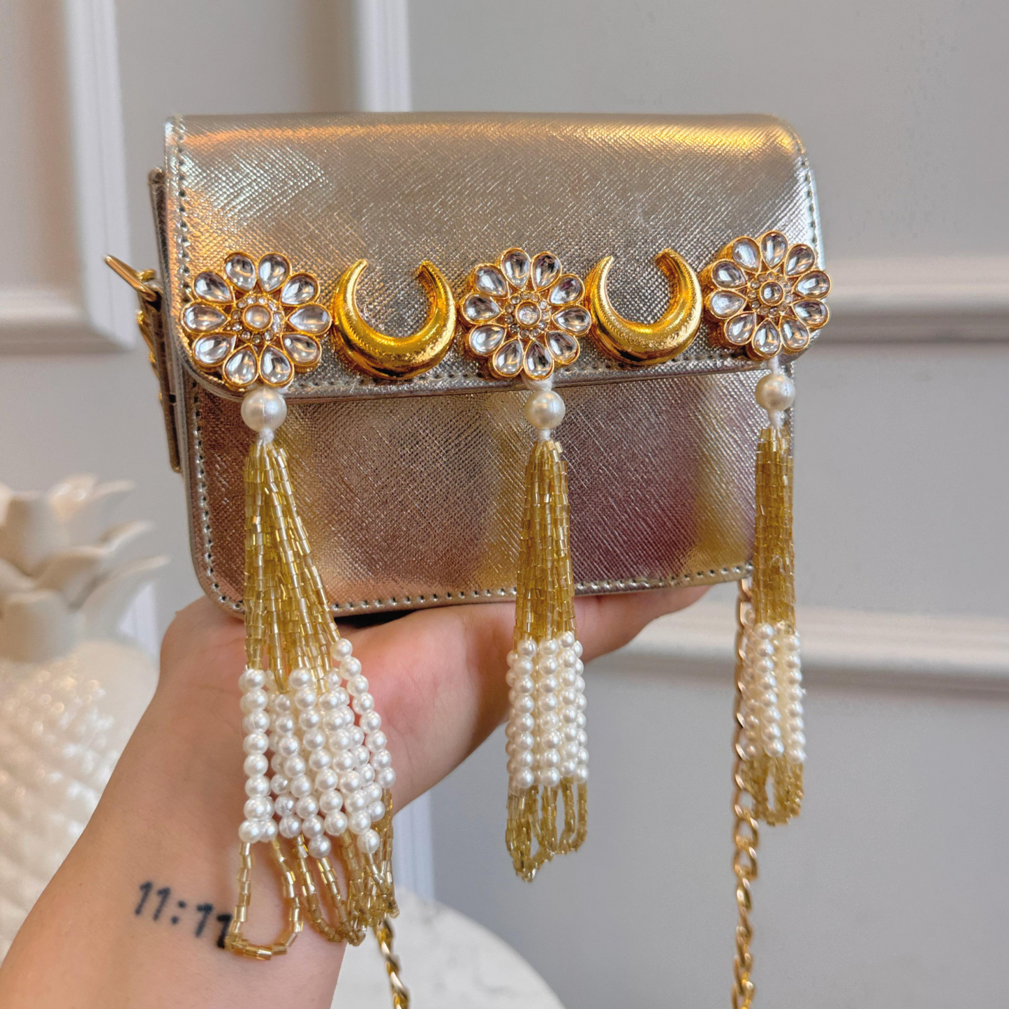 Chandni Tassel Clutch