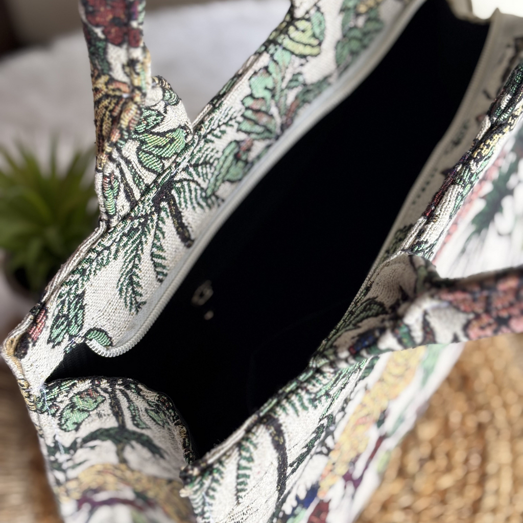 Botanic Safari Tote