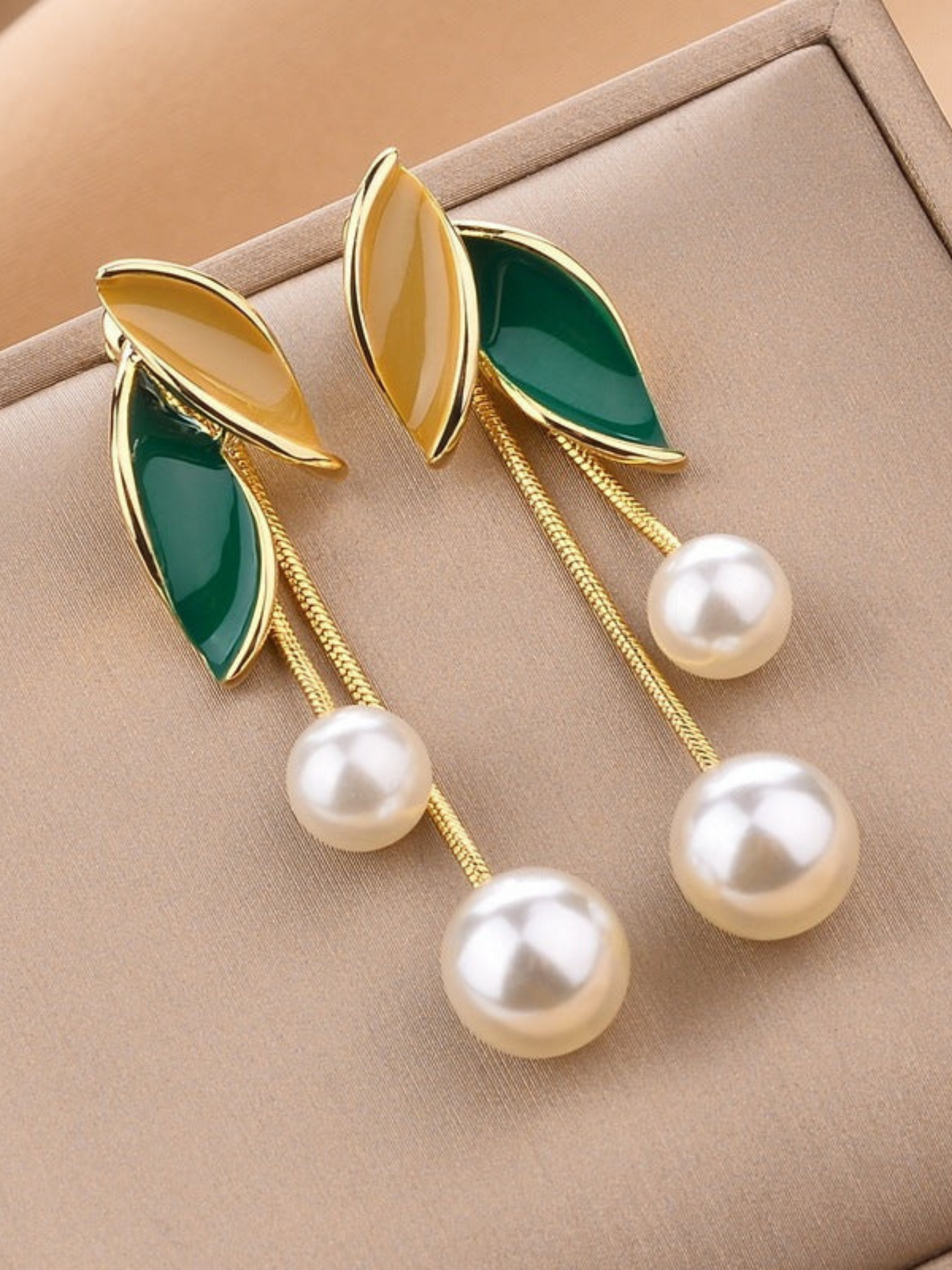 Pearl Drop Leaf Earrings