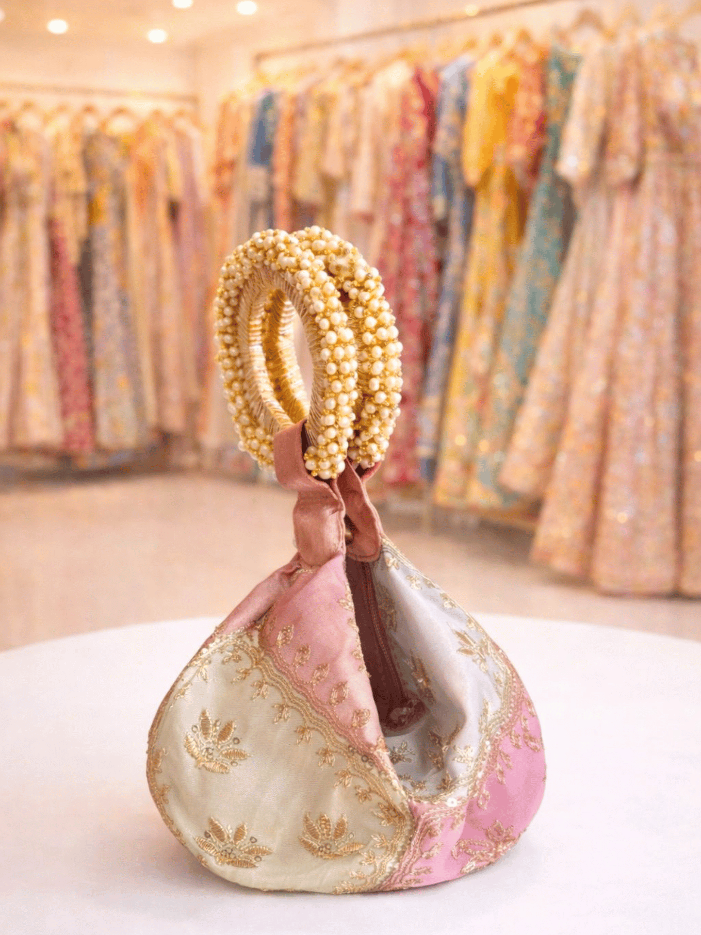 Gajra Grace Potli
