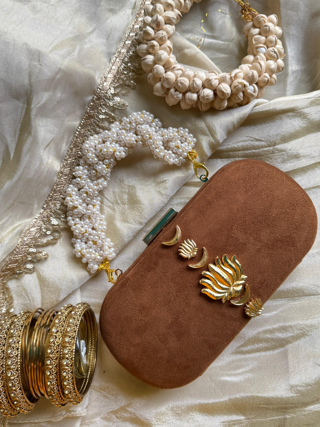 Maharani Kundan Clutch