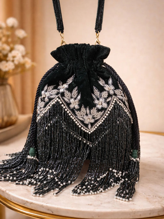 Noir Fringe Potli