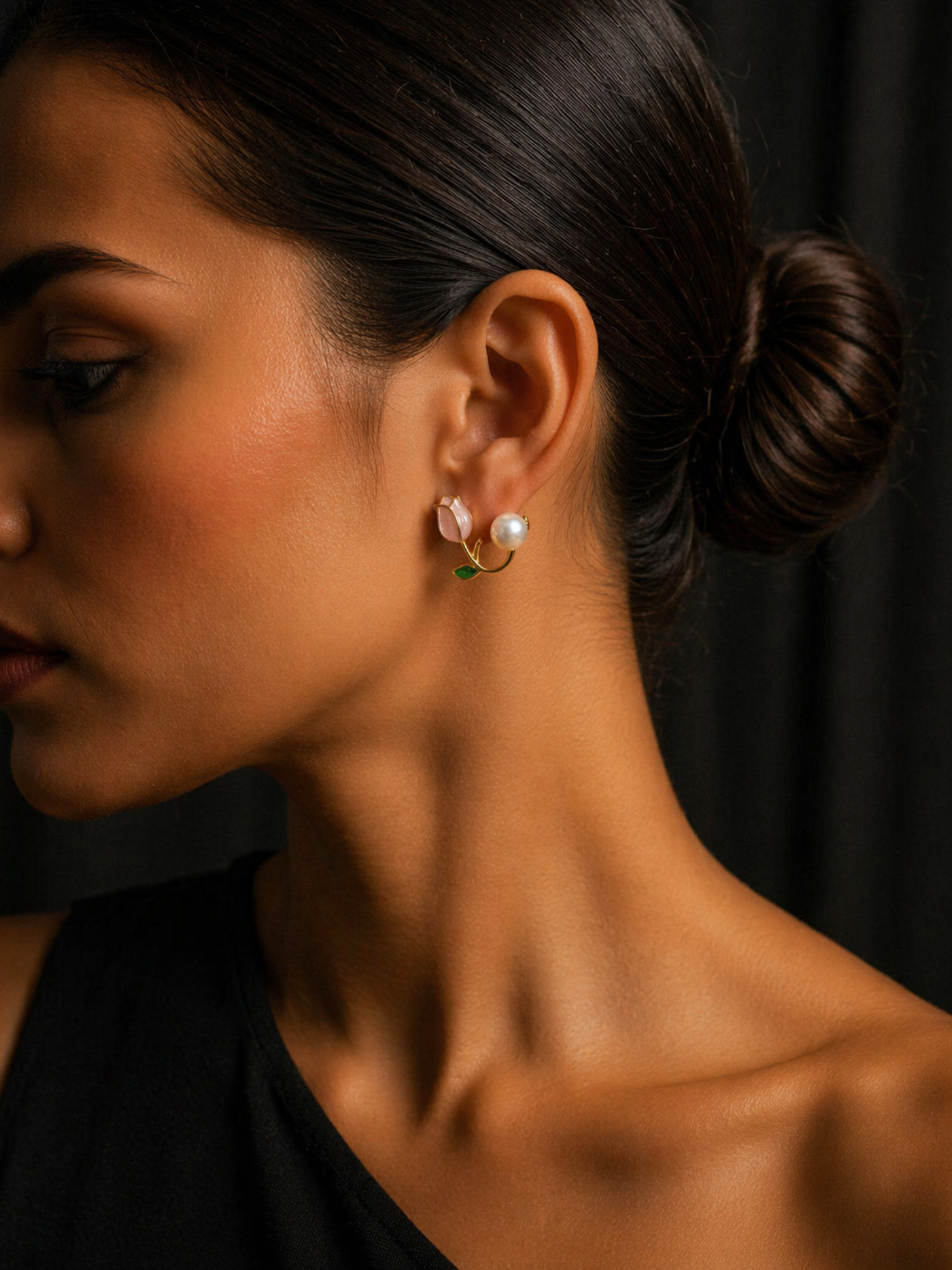 Pearl Blossom Earring