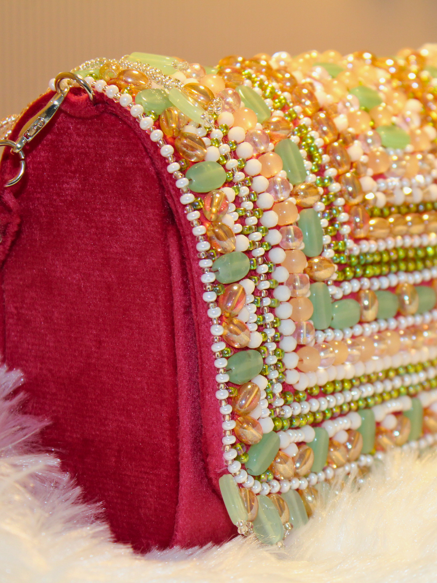 Emerald Enchanté Beaded Clutch