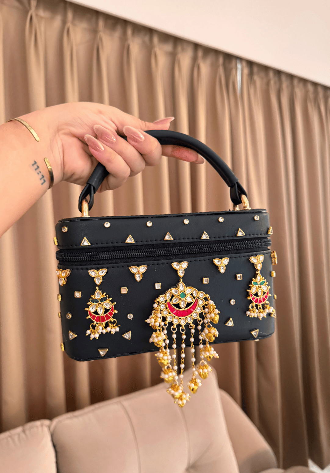 Aira Kundan Vanity Bags
