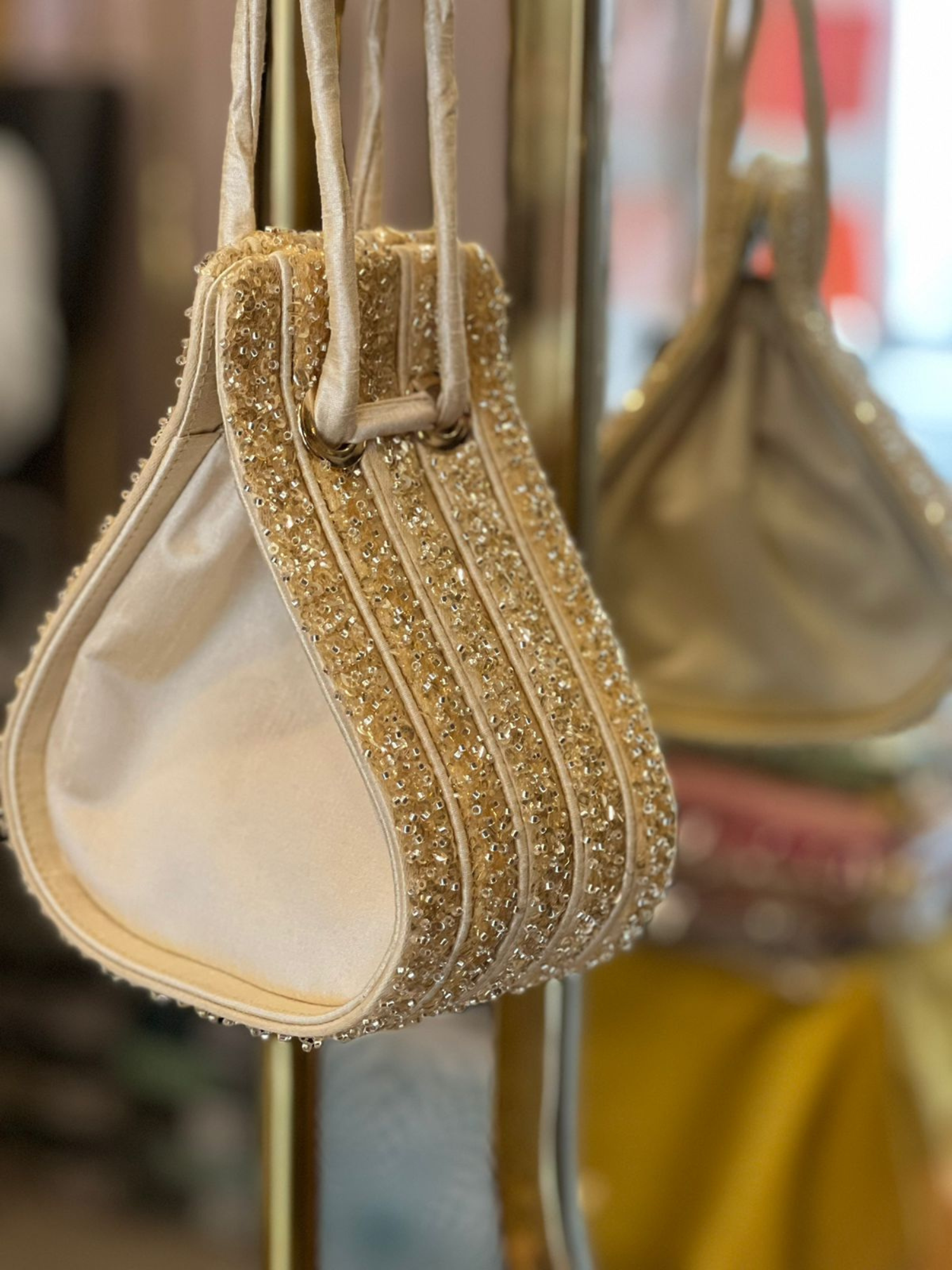 Zariya Shimmer Potli