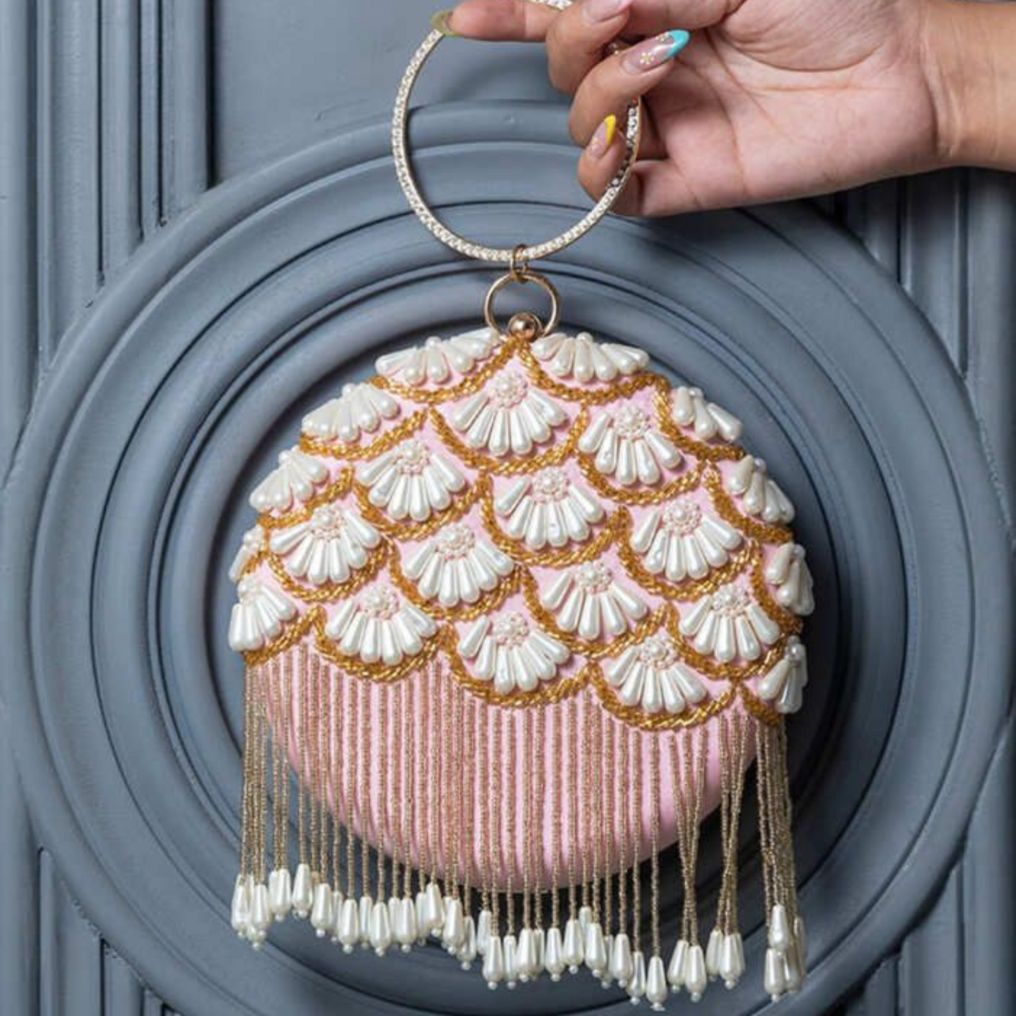 Noor Jharokha Clutch