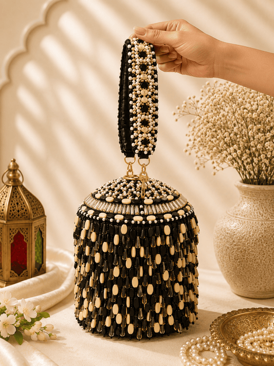 Moonfall Potli