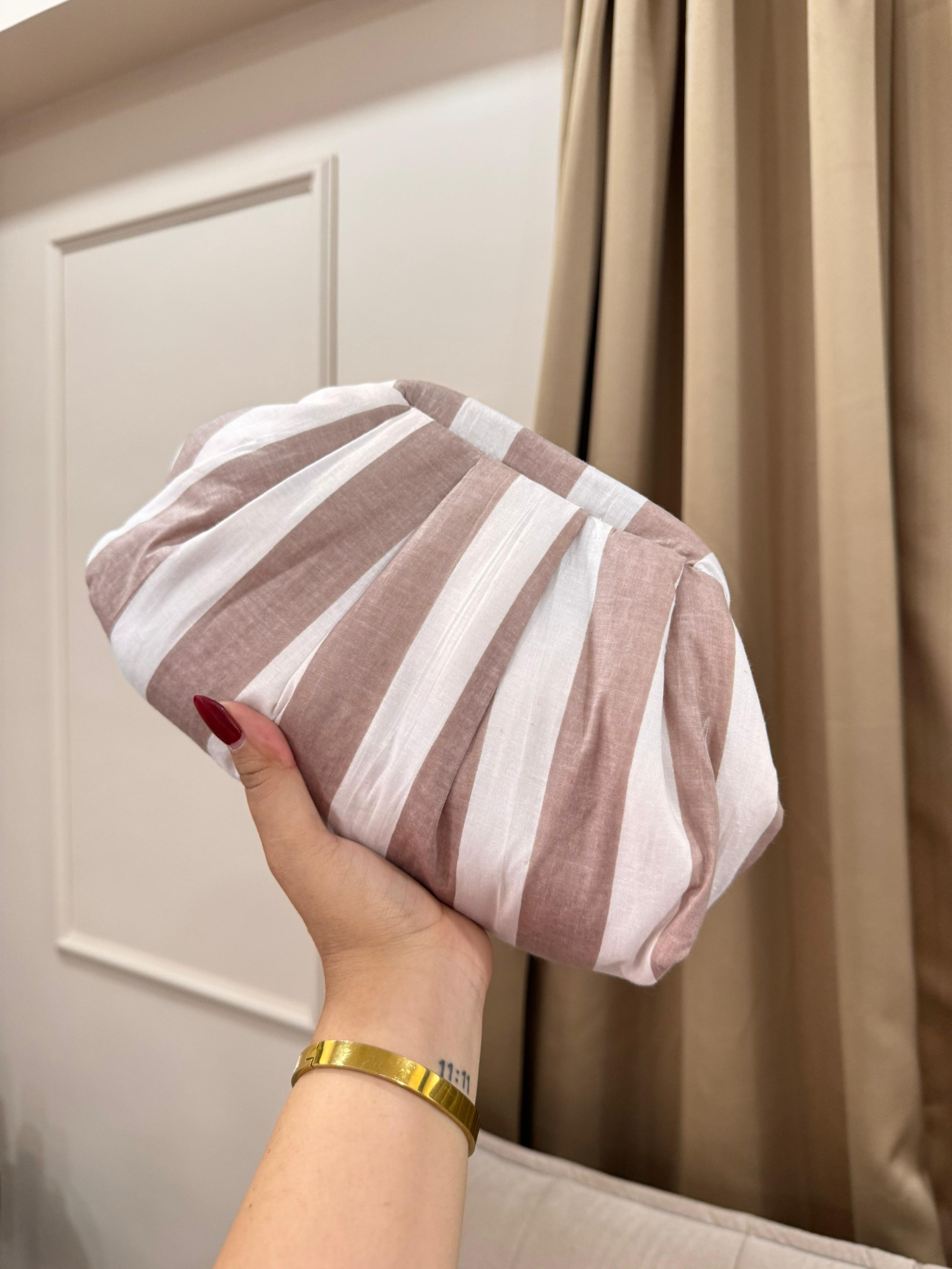 Pastel Stripe Cloud Bag