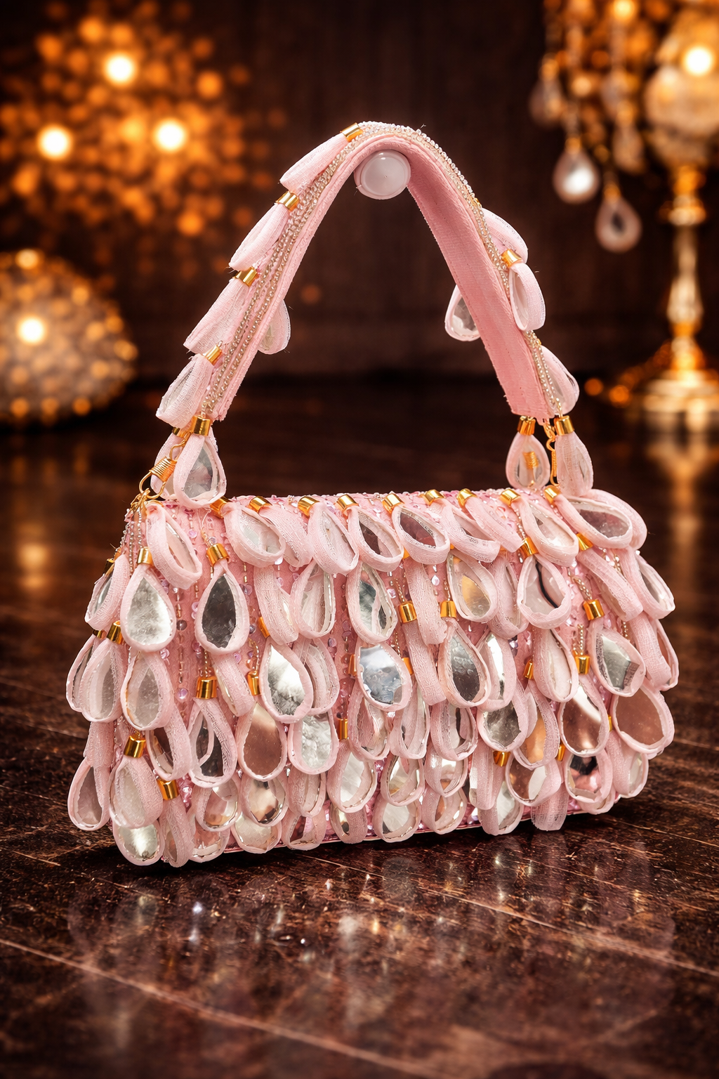 Mirror sequence Flap Clutch