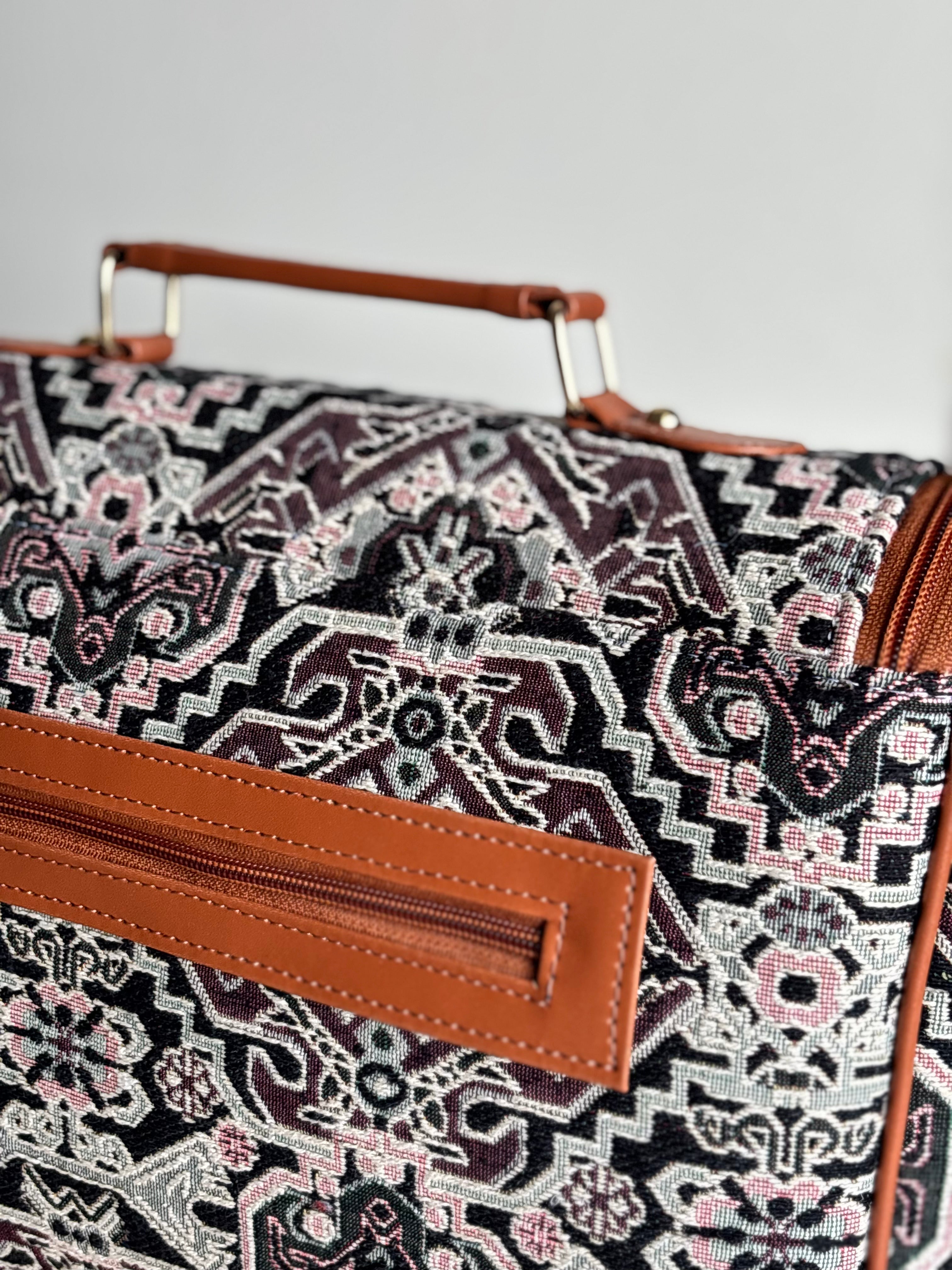 Double Magnet Duffle Bag