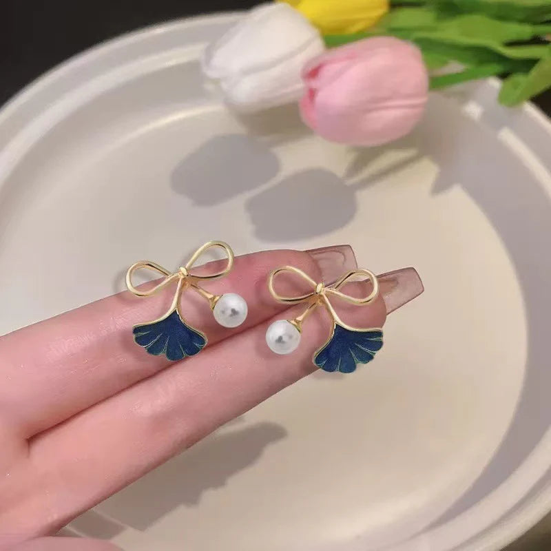 Pearl Bloom Earrings