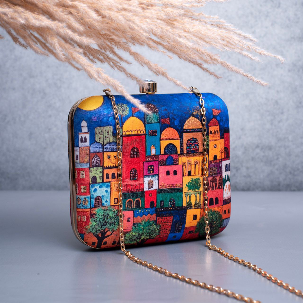 Multicolour Mugal Windows Printed Clutch