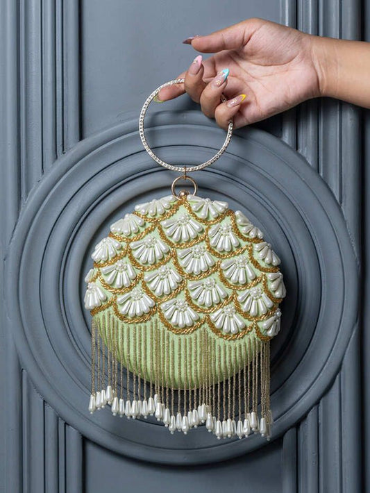 Noor Jharokha Clutch