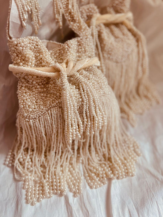 Ivory Pearl Cascade Potli
