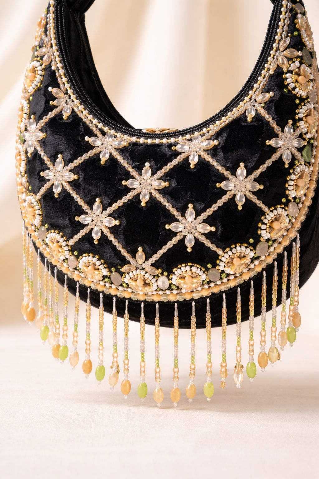 Noor Crescent Pearl Bag